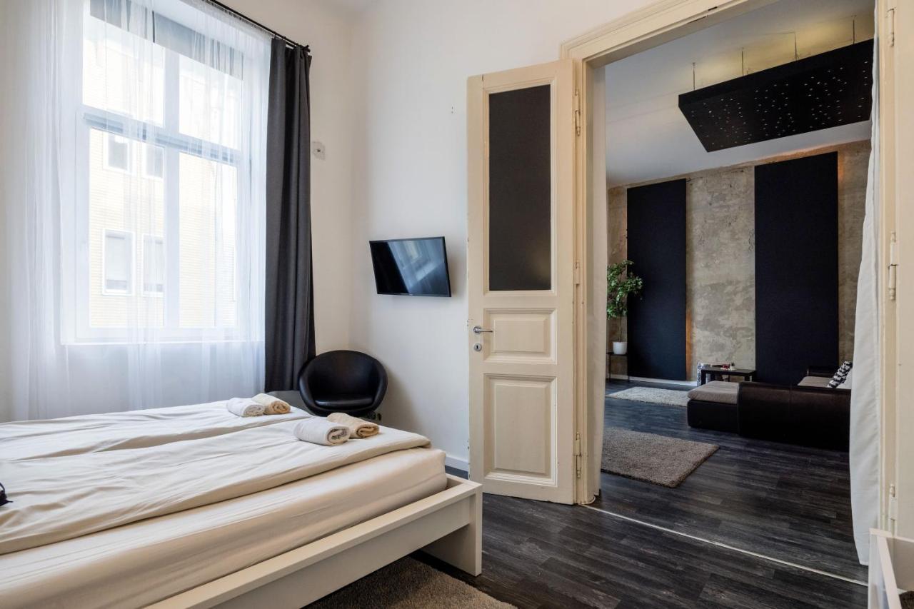 Spacious Apartment Almassy Будапеща Екстериор снимка