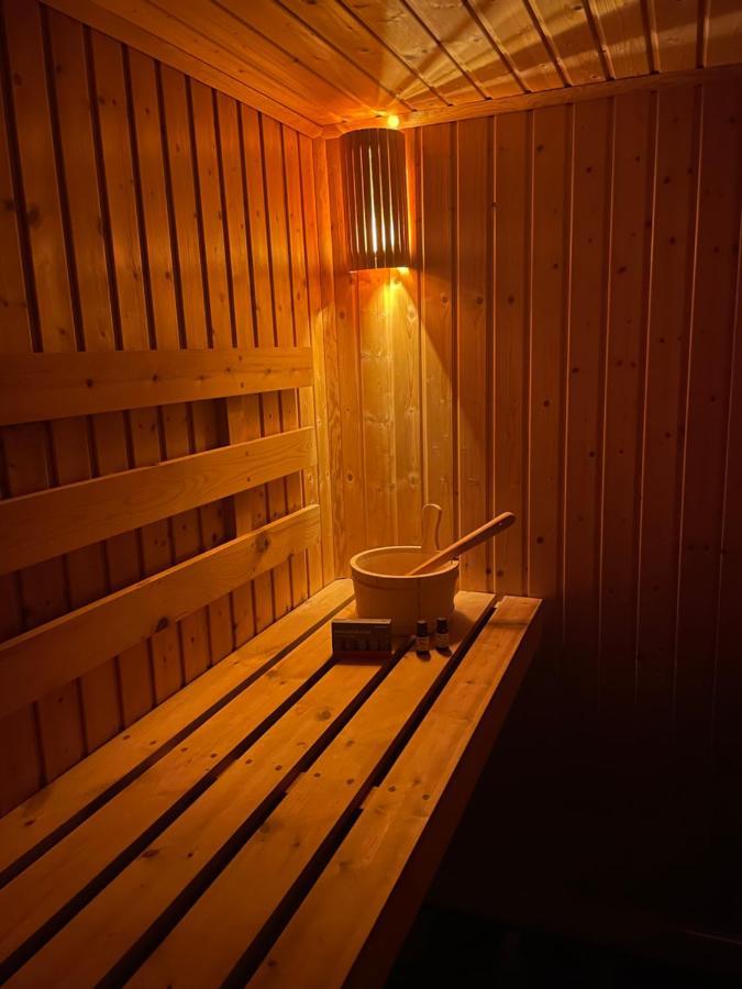 Spacious Apartment Almassy Будапеща Екстериор снимка